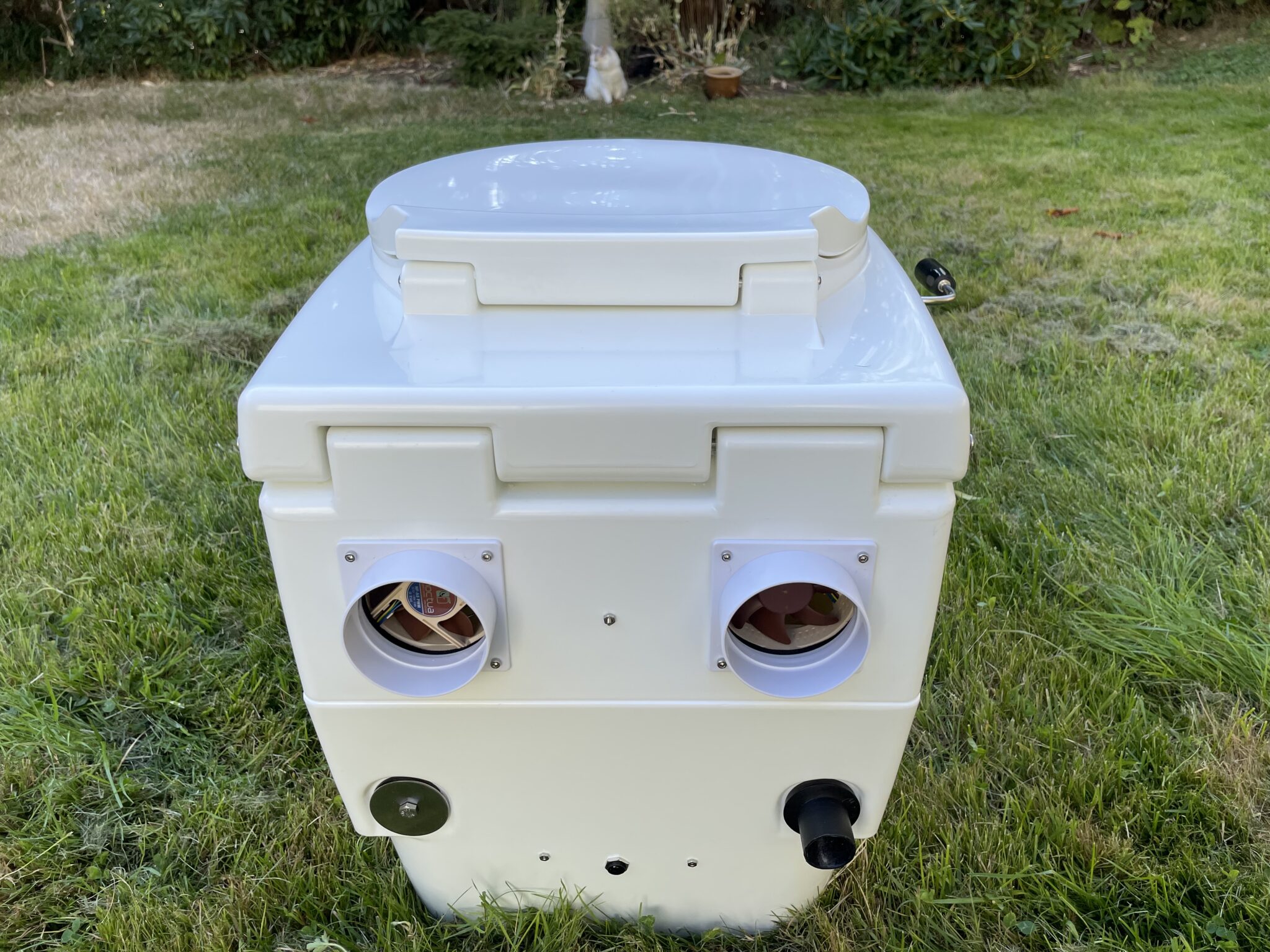 Thinktank Waterless Toilet Composting Toilets Canada